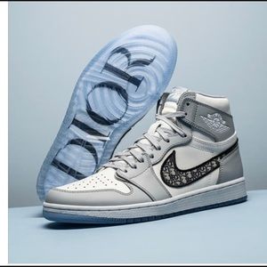 Meet your Posher, Charles